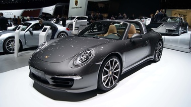 Porsche 991 Targa anthracite 3/4 avant gauche