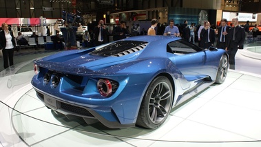 Ford GT II bleu 3/4 arrière droit