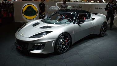 Lotus Evora 400 gris 3/4 avant gauche