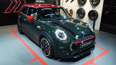 Mini Cooper S JCW MY2015 vert 3/4 avant droit