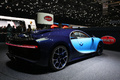 Salon de Genève 2016 - Bugatti Chiron bleu/bleu 3/4 arrière droit