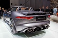 Salon de Genève 2016 - Jaguar F-Type SVR anthracite 3/4 arrière gauche