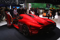 Salon de Genève 2016 - Koenigsegg Regera rouge 3/4 arrière gauche porte ouverte