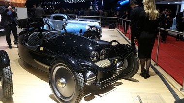 Salon de Genève 2017 - Morgan EV3 noir 3/4 avant droit