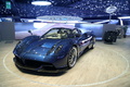 Salon de Genève 2017 - Pagani Huayra Spider carbone bleu 3/4 avant gauche