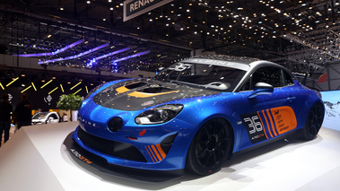 Salon de Genève 2018 - Alpine A110 GT4 bleu 3/4 avant gauche