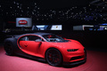 Salon de Genève 2018 - Bugatti Chiron Sport rouge/carbone 3/4 avant droit