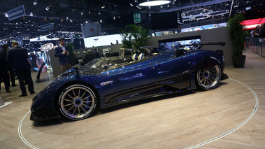 Salon de Genève 2018 - Pagani Zonda HP Barchetta profil