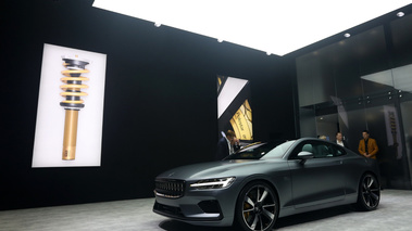 Salon de Genève 2018 - Polestar 1 anthracite 3/4 avant gauche