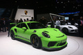 Salon de Genève 2018 - Porsche 991 GT3 RS MkII vert 3/4 avant droit