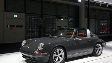 Grand Basel 2018 - Porsche 911 Targa anthracite 3/4 avant gauche