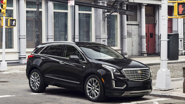 Cadillac XT5 - Noir - 3/4 avant droit