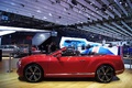 Mondial de l'Automobile de Paris 2012 - Bentley Continental GTC V8 rouge profil