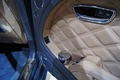 Mondial de l'Automobile de Paris 2012 - Bentley Mulsanne Executive Interior anthracite panneau de porte 2