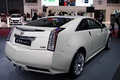 Mondial de l'Automobile de Paris 2012 - Cadillac CTS-V Coupé blanc 3/4 arrière droit