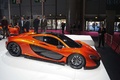 Mondial de l'Automobile de Paris 2012 - McLaren P1 orange profil 2