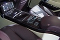 Mondial de l'Automobile de Paris 2012 - Range Rover gris console centrale arrière