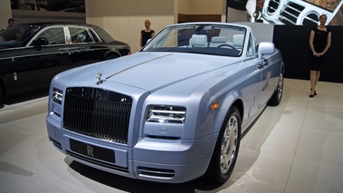 Mondial de l'Automobile de Paris 2012 - Rolls Royce Drophead Coupe Series II bleu 3/4 avant gauche