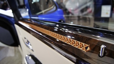 Mondial de l'Automobile de Paris 2012 - Rolls Royce Ghost bleu/gris boiseries