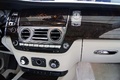 Mondial de l'Automobile de Paris 2012 - Rolls Royce Ghost bleu/gris console centrale