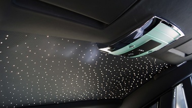 Mondial de l'Automobile de Paris 2012 - Rolls Royce Phantom Series II noir ciel de toit