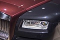 Rolls Royce Wraith noir/bordeaux phare avant 