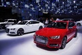 Mondial de l'Automobile de Paris 2016 - Audi S4 Avant rouge 3/4 avant gauche