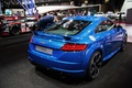 Mondial de l'Automobile de Paris 2016 - Audi TT II RS bleu 3/4 arrière droit