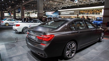 Mondial de l'Automobile de Paris 2016 - BWM M760Li xDrive anthracite mate 3/4 arrière droit