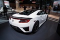 Mondial de l'Automobile de paris 2016 - Honda NSX blanc 3/4 arrière droit