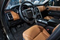 Mondial de l'Automobile de Paris 2016 - Land Rover Discovery V anthracite intérieur