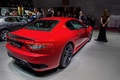 Mondial de l'Automobile de Paris 2016 - Maserati GranTurismo MC Stradale rouge 3/4 arrière droit