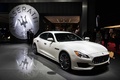 Mondial de l'Automobile de Paris 2016 - Maserati Quattroporte GTS blanc 3/4 avant droit