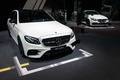 Mondial de l'Automobile de Paris 2016 - Mercedes E43 AMG Estate blanc 3/4 avant droit