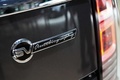 Mondial de l'Automobile de Paris 2016 - Range Rover L SV Autobiography noir/anthracite logo coffre