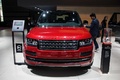 Mondial de l'Automobile de Paris 2016 - Range Rover SV Autobiography rouge face avant