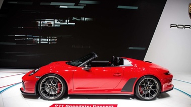 Mondial de l'Automobile de Paris 2018 - Porsche 991 Speedster Concept rouge profil