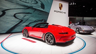 Mondial de l'Automobile de Paris 2018 - Porsche 991 Speedster rouge 3/4 arrière gauche