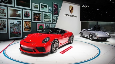 Mondial de l'Automobile de Paris 2018 - Porsche 991 Speedster rouge 3/4 avant gauche