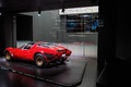 Museo Alfa Romeo - 33 Stradale rouge 3/4 arrière gauche
