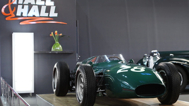 Rétromobile 2013 - monoplace vert 3/4 avant droit