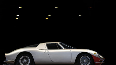 Ferrari 250 LM gris profil