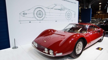 ArtCurial - Paris 2017 - Ferrari 206 P Berlinetta Speciale rouge 3/4 avant gauche