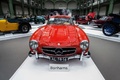 Bonhams - Paris 2017 - Mercedes 300 SL rouge face avant