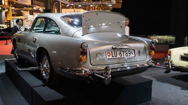 Rétromobile 2017 - Aston Martin DB5 007 3/4 arrière gauche