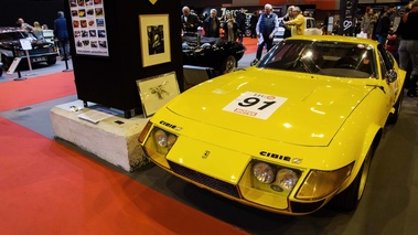 Rétromobile 2017 - Ferrari 365 GTB/4 Daytona Groupe IV jaune face avant