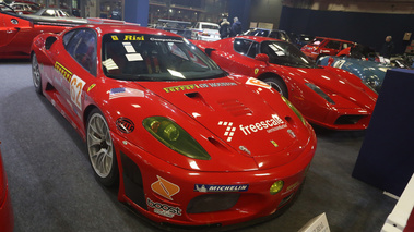 ArtCurial - Paris 2018 - Ferrari F430 GT rouge 3/4 avant droit