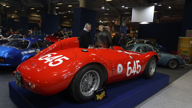 ArtCurial - Paris 2018 - Maserati A6 GCS/53 Spyder rouge 3/4 arrière droit