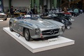 Bonhams - Paris 2018 - Mercedes 300 SL Raodster gris 3/4 avant droit