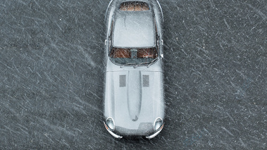 Rétromobile 2018 - Jaguar Type E anthracite vue du dessus